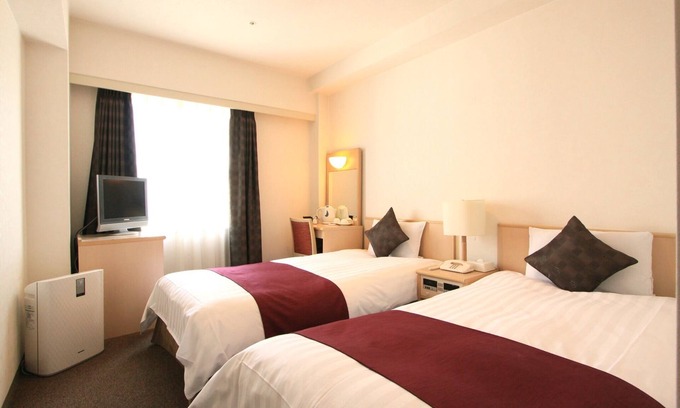 Hatobacho Hotel | Unique Kobe Experience with Meals and Spa Amenities