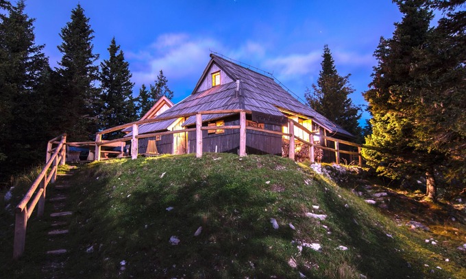 Kamnik Ski Chalet | Experience Koca Bistra on Velika Planina with Unique Amenities