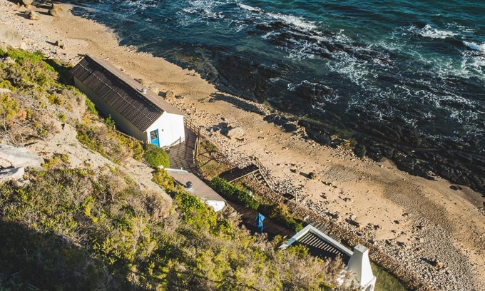 Vermaaklikheid House | Oceanfront Koensrust Beach Shack with Private Beach Access