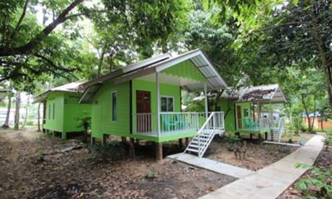 Ranong Hotel | Discover Koh Phayam Greentawan Resort: Family-Friendly Retreat