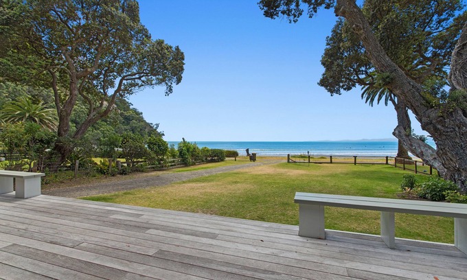 Bay of Plenty Region House | Ohope Beachfront Holiday Home - Guest Rated 10/10