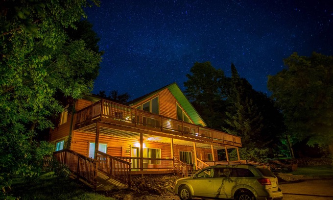 Puposky Cabin | Relax at Kohl's Resort: Top-Rated Pool and Spa Retreat