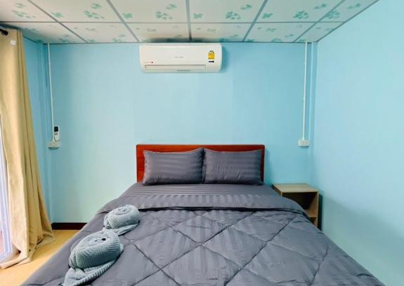Ko Mook House | Relax at Kohmook CoCo Beach Bungalow with Family-Friendly Amenities