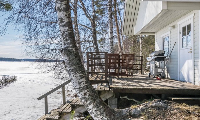 Sotkamo House | Relax at Koivuranta: Lake View & Spa Retreat Awaits