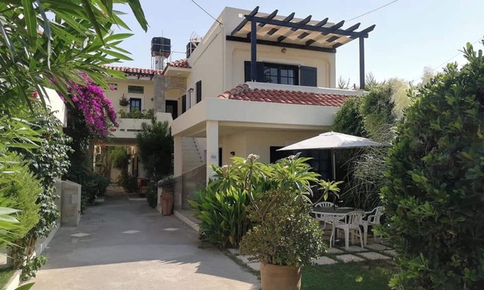 Kokkini Chani Apartment | Cozy Kokkini Hani Studio with Ocean Views, 100m to Beach