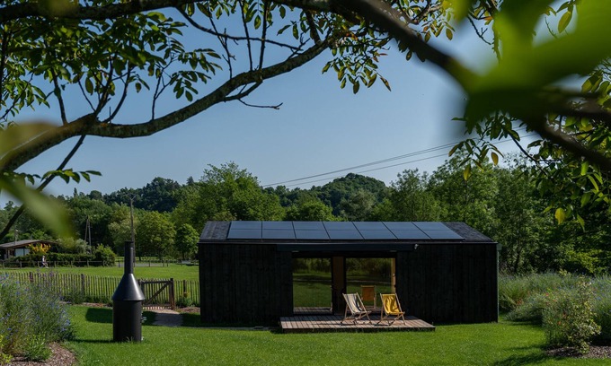 Arette Cabin | Cozy KOKO Tiny House for Two with Spa and Hot Tub