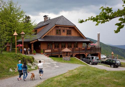 Trojanovice Hotel | Discover Koliba Valaška: Pet-Friendly Retreat with Top Review