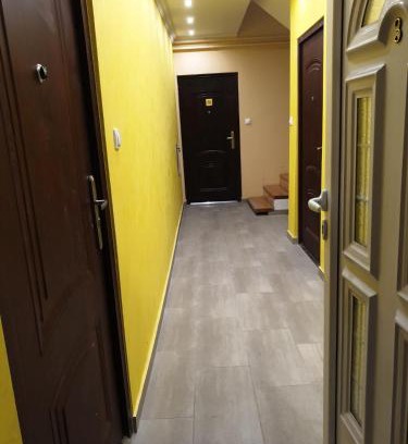 Morahalom Apartment | Family-Friendly Kolibri 2 Vendèghàz with Pet Amenities