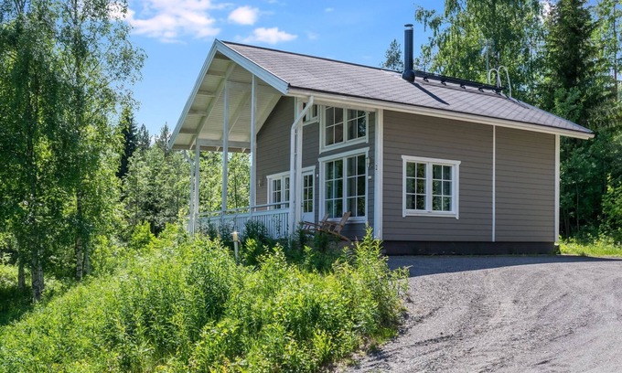 Koli National Park House | Discover Kolin Helmi 2: Lake View, Spa & Breakfast Awaits