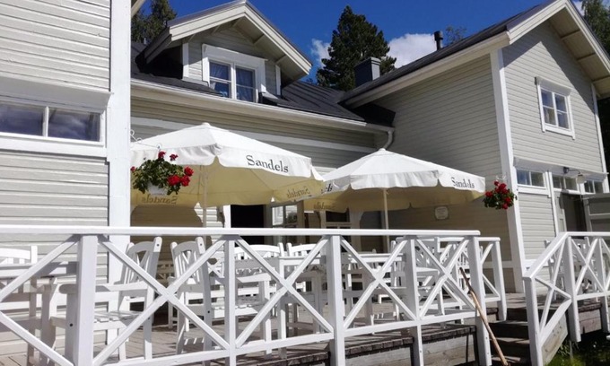 Iisalmi Other | Cozy Koljonvirran Kartano with Beachfront Amenities