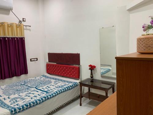 Narendrapur House | Budget-Friendly Sarkar Villa Homestay with Breakfast & Kitchen
