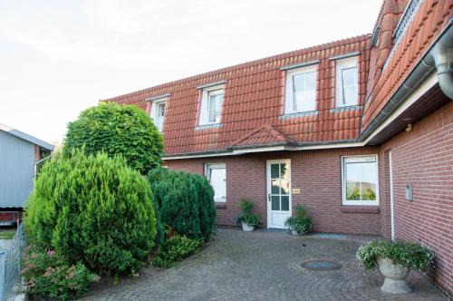 Weddingstedt Hotel | Explore Koll´s Gasthof: Family-Friendly & Accessible Stay