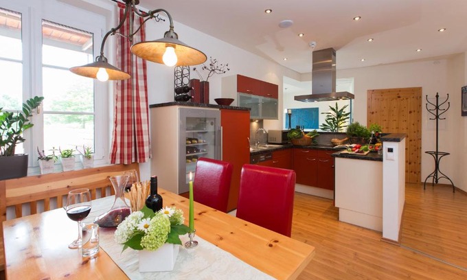 Fisching Apartment | Elegant Komfort Appartements Zirbenland - Adults Only Retreat