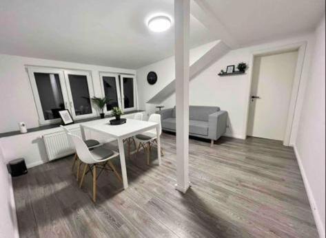 Krefeld Apartment | Comfortable City Apartment in Krefeld Near Düsseldorf Messe