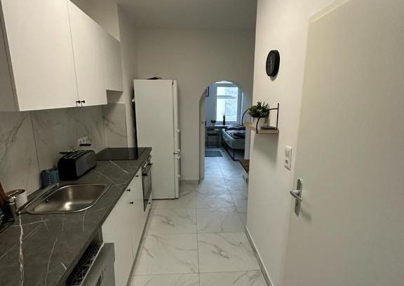 Twischkamp Apartment | Convenient Monteurswohnung: Family & Pet-Friendly Retreat