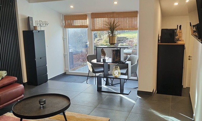 Lissendorf House | Relaxing Chalet in Vulkaneifel with Kitchen & Pet-Friendly