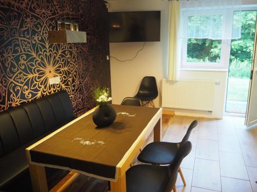 Kalwaria Zebrzydowska Apartment | Inviting Apartment with Garden Access & Family-Friendly Amenities