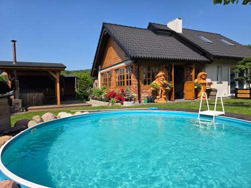 Krokowa House | Komfortowy Dom Całoroczny z sauną, jacuzzi i stołem do gry w bilard