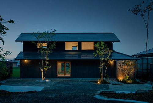 Isahaya Villa | Discover Kominka307: Family-Friendly Retreat with Dining