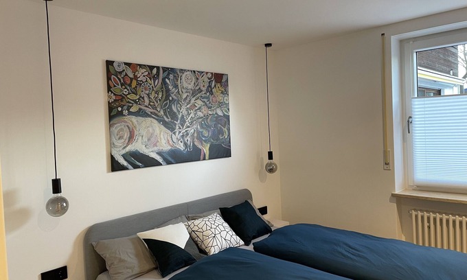Munchen District Apartment | Recently Renovated Apartment in Idyllic Forest Setting