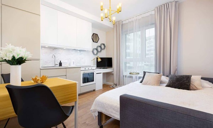 Warsaw Apartment | Cozy Studio Warsaw Komputerowa 7B with Family Amenities