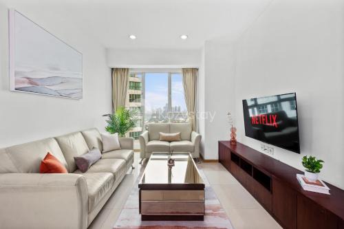 Jakarta Apartment | Relaxing Retreat at Kona by Kozystay - Gandaria