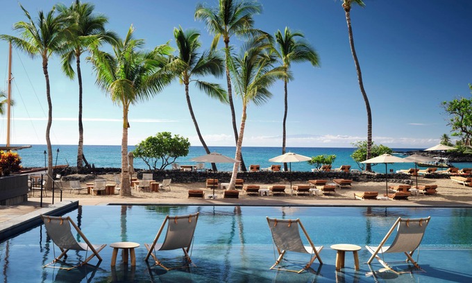 Kaupulehu Hotel | Indulge at Kona Village, A Rosewood Resort - 5-Star Retreat