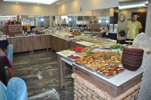Konak Hotel | Discover Comfort at Konak EuroBest Otel with Family Amenities