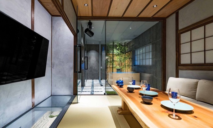 Minato House | Prime Bentencho Osaka Bay: Family-Friendly & Top-Rated Stay
