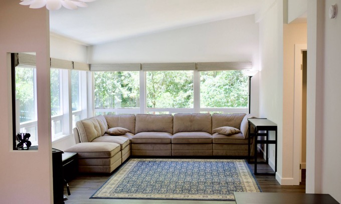 Kelseyville Resort | Discover Konocti Lodge - Your Ideal Forest Retreat