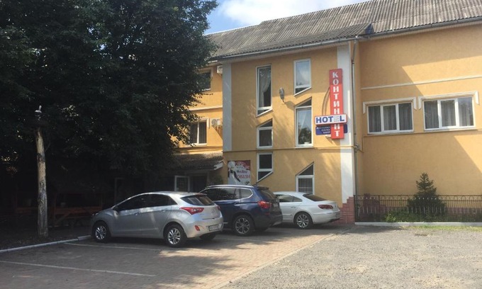 Mukachevo Hotel | Family-Friendly Kontinent Hotel with Pool & Great Ratings