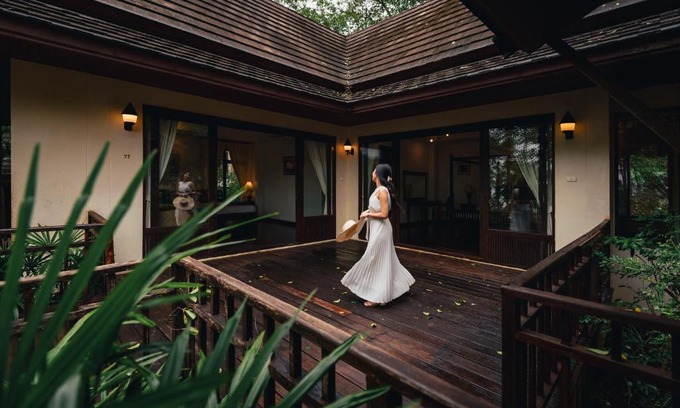 Ko Chang Hotel | Discover Kooncharaburi Resort - Beachfront Paradise in Koh Chang