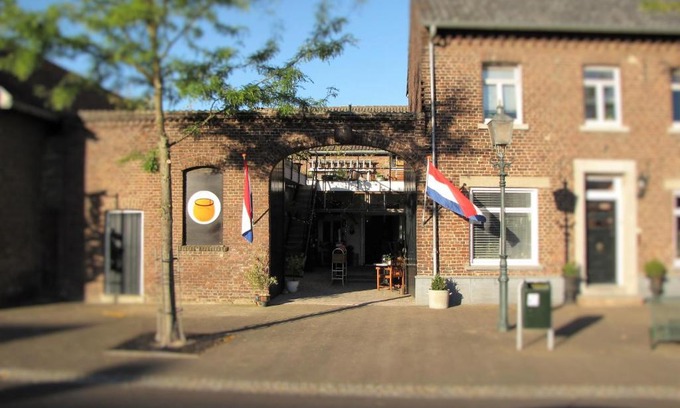 Nieuwstadt Bed & Breakfast | Cozy Family Retreat at Koperen Keteltje - Rated 8.6/10