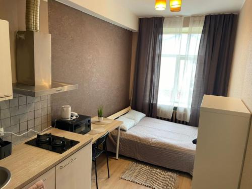 Pohja-Tallinn Apartment | Budget-Friendly Kopli Apartment: Pet & Child Friendly Stay
