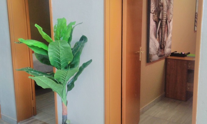 Kopong House | Budget-Friendly Kopong Guest House with Great Amenities