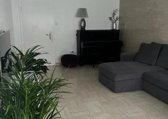 Relenberg Apartment | Enjoy Family-Friendly Comfort at Koppental Apartment