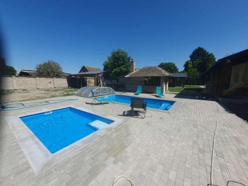 Davod House | Experience Comfort at Korcsetta Vendégház with Ocean Views