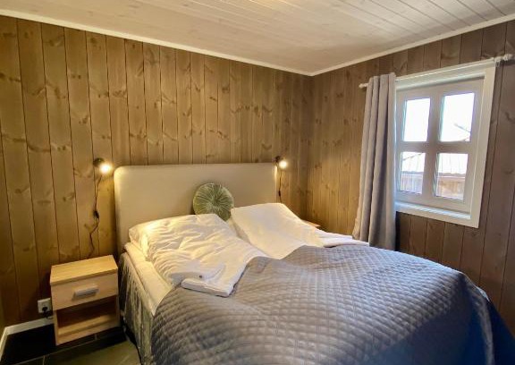 Utskarpen Cabin | Discover Korgfjellet Fjellstue: Pet-Friendly Retreat with Pool