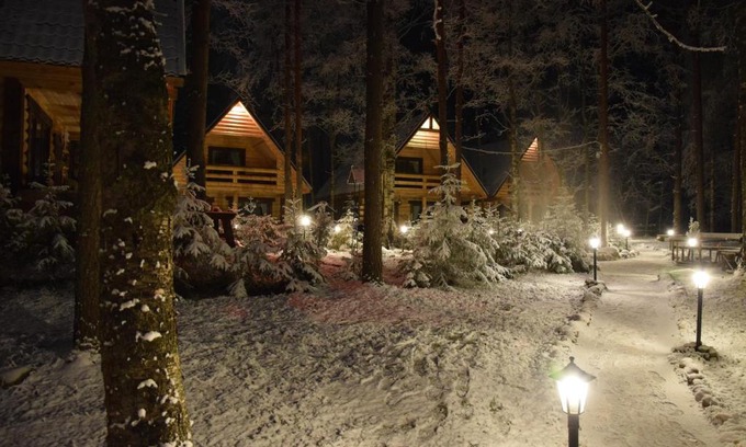 Krasnoozernoe Resort | Korobok-Khutorok: Family-Friendly Retreat with Hot Tub