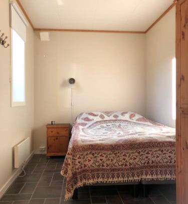 Atra Apartment | Cozy Apartment in Austbygde with Wifi and Pet-Friendly Access