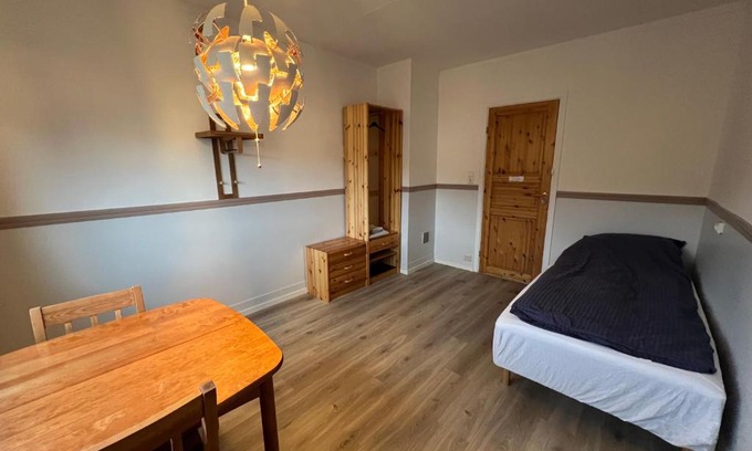 Selje House | Cozy Rooms in Scenic Surroundings - Saltnes, Rated 9/10