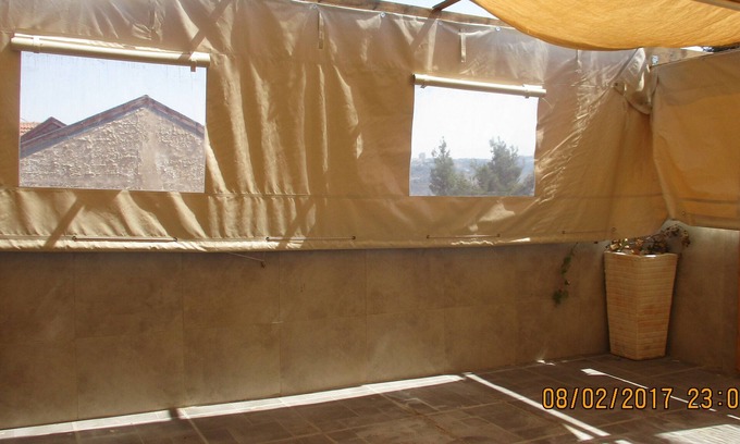 Jerusalem Apartment | Stunning Kosher Apartment with Panoramic Views & Breakfast