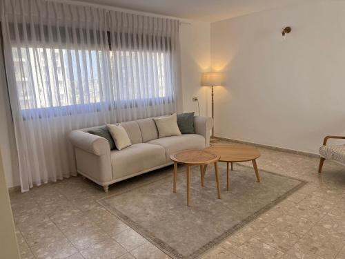 Netanya Apartment | Beachfront Apartment Ideal for a Kosher Passover Retreat