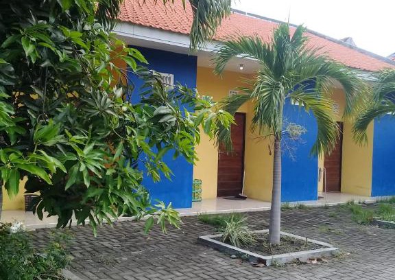 Sidoarjo House | Budget-Friendly Kost Backpacker: Pet Friendly & Cozy Stay