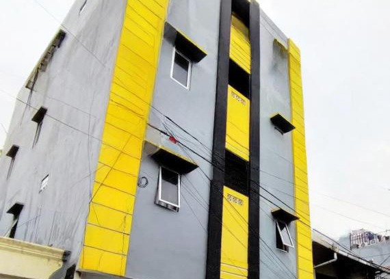 Tanjung Duren Utara House | Kid-Friendly Kost Griya Hikari with Kitchen Amenities