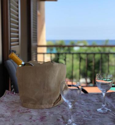 Ierissos Apartment | Oceanfront Apartments in Ierissós, Greece for Families