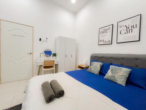 Kuantan House | Inviting KotaSas SpringVale Residences in Kuantan