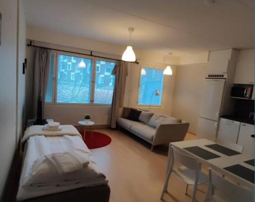 Aviapolis Apartment | Cozy Kotimaailma Apartment in Calm Hiekkaharju Area