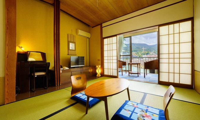 Ureshino House | Welcoming Kotobukiya Ryokan: Rated 8.6 with Breakfast Included