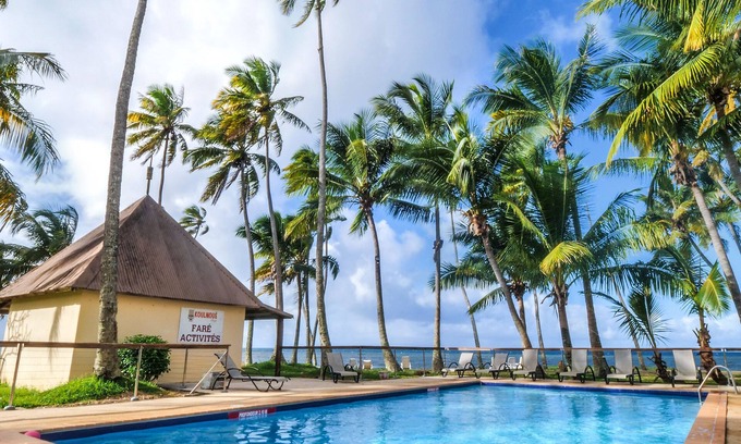 Hienghene Hotel | Explore Koulnoué Village: Poolside Retreat with Ocean Views